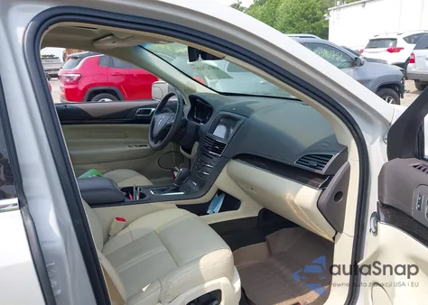 2019 Lincoln Mkt Reserve from USA, damaged, VIN 2LMHJ5ATXKBL01446